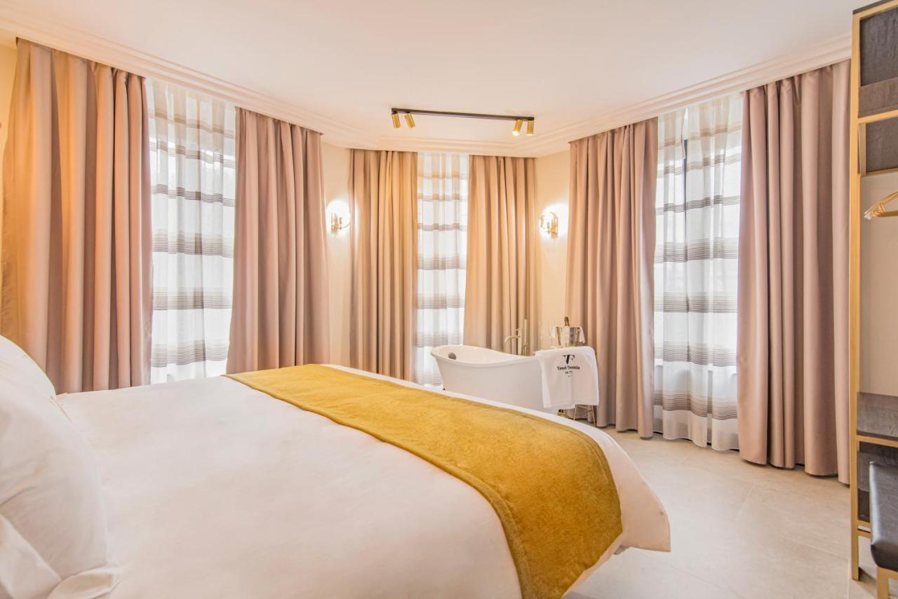Vesci Faventia Hotel Huetor Tajar Luaran gambar