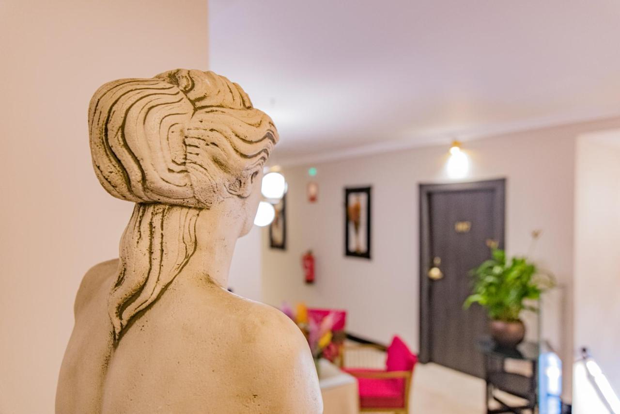 Vesci Faventia Hotel Huetor Tajar Luaran gambar