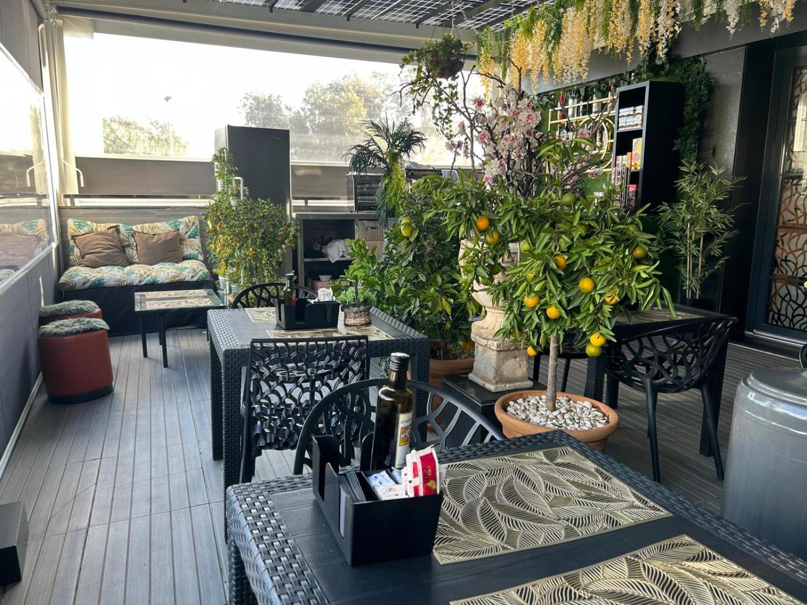 Vesci Faventia Hotel Huetor Tajar Luaran gambar