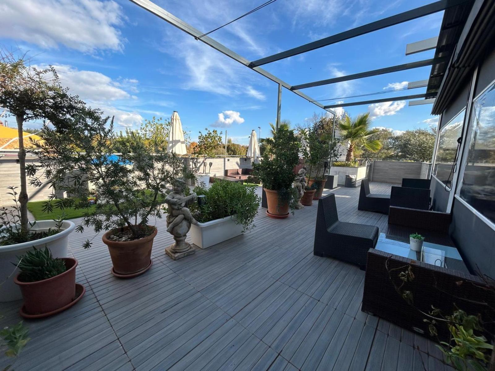 Vesci Faventia Hotel Huetor Tajar Luaran gambar